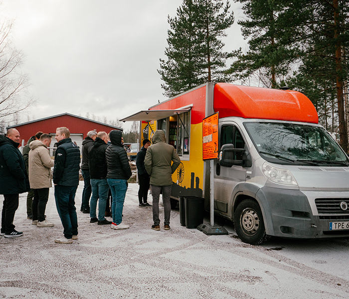 Burger truck at Begner's Metal Cutting event 2024